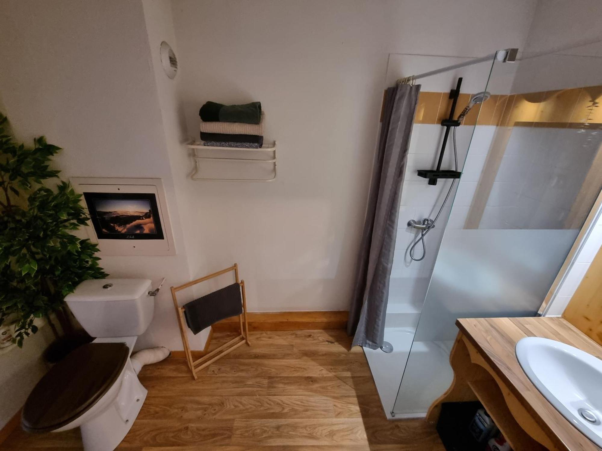 Appartement 4 Personnes 32M2 Au Pied Des Pistes- Wifi- Balcon Sud- Chamrousse 1650 エクステリア 写真